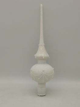 Tree top white with pearls